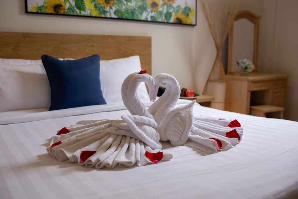 Valley Hotel &Travel Ханой Екстериор снимка