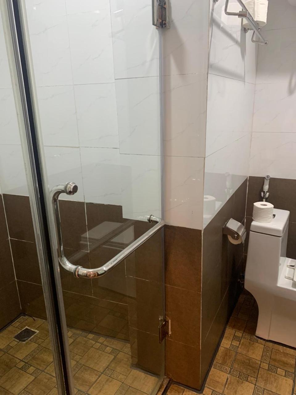 Valley Hotel &Travel Ханой Екстериор снимка